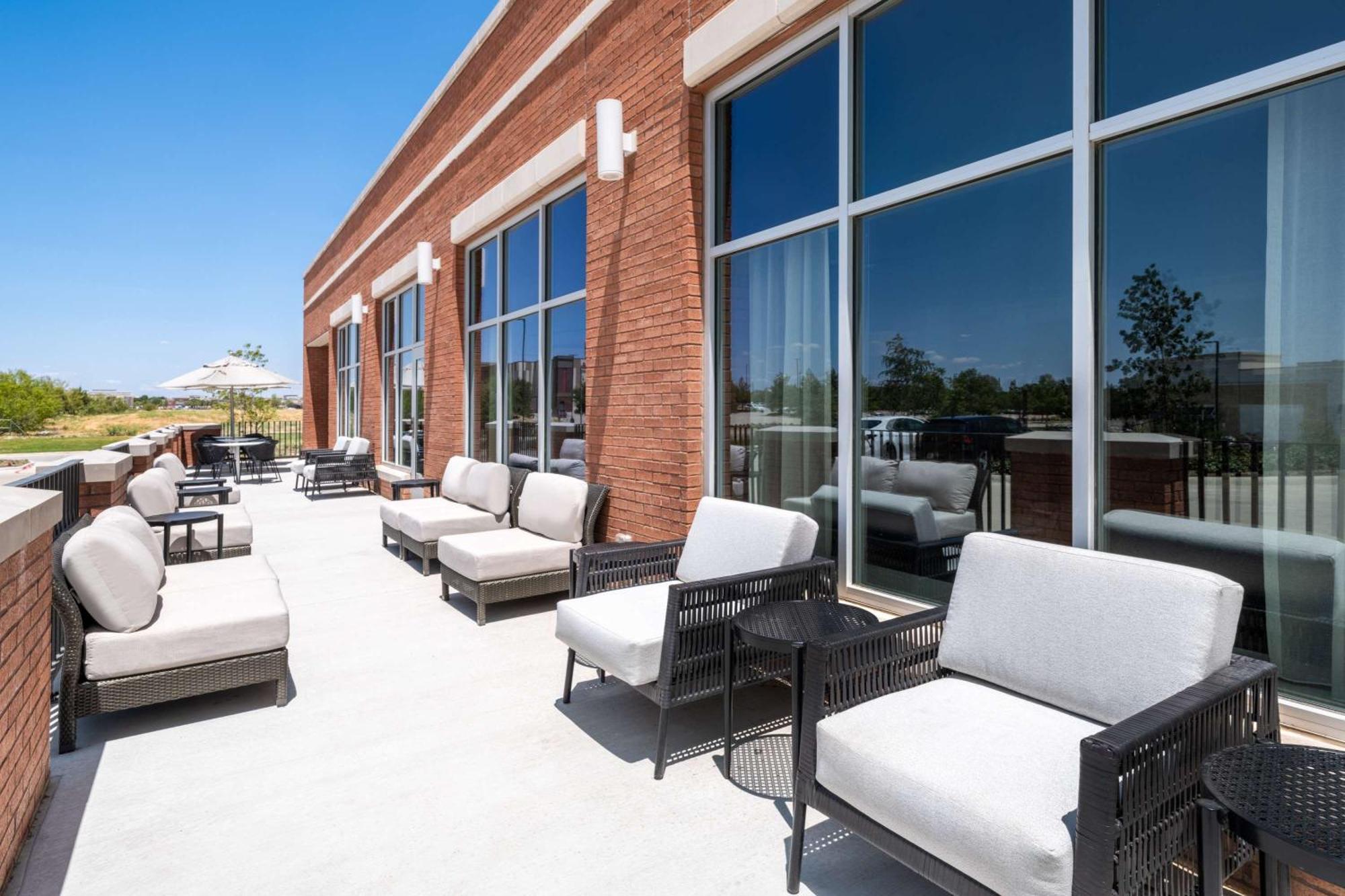 Hyatt Place Fort Worth-Alliance Town Center Bagian luar foto