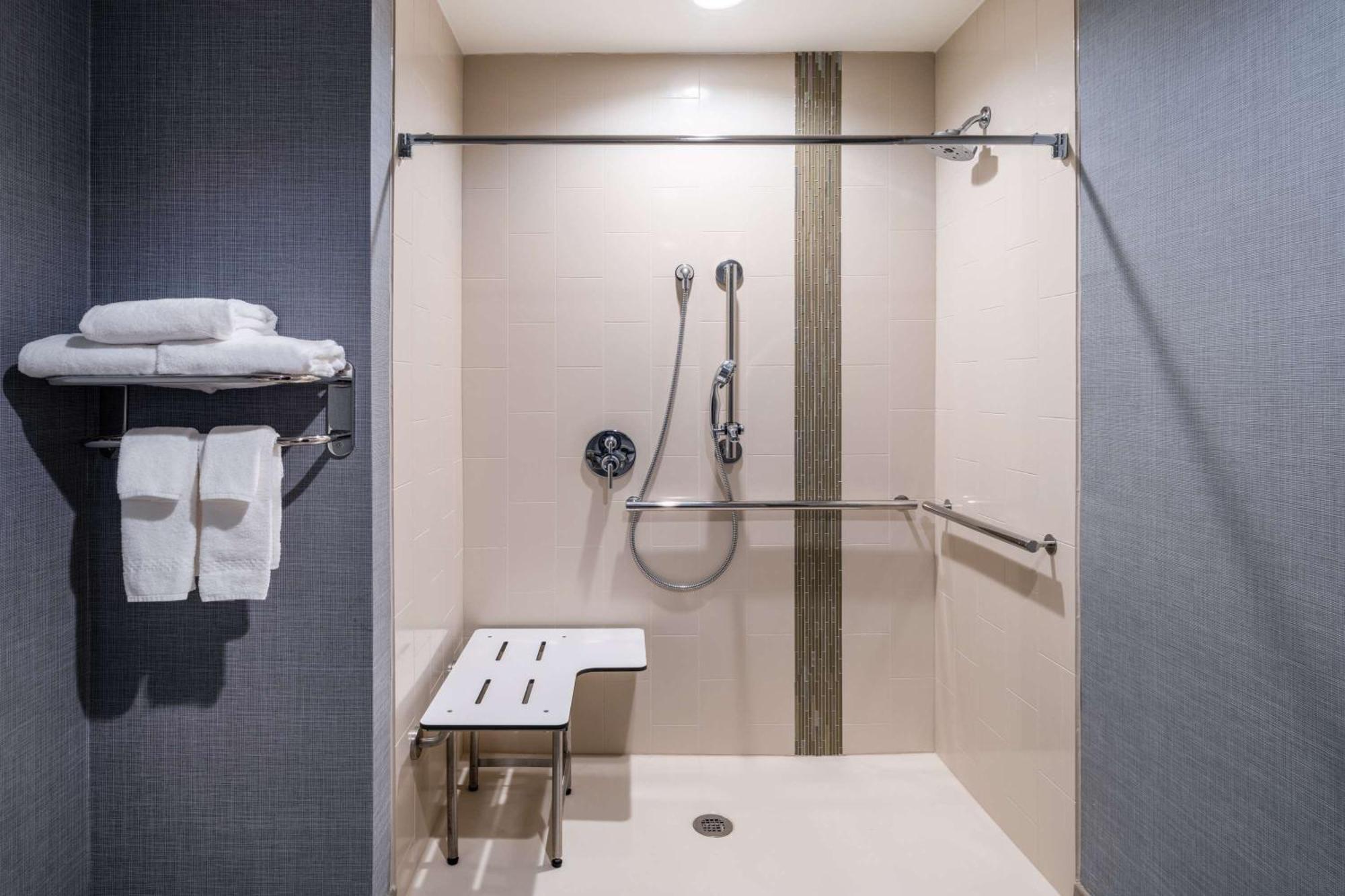 Hyatt Place Fort Worth-Alliance Town Center Bagian luar foto