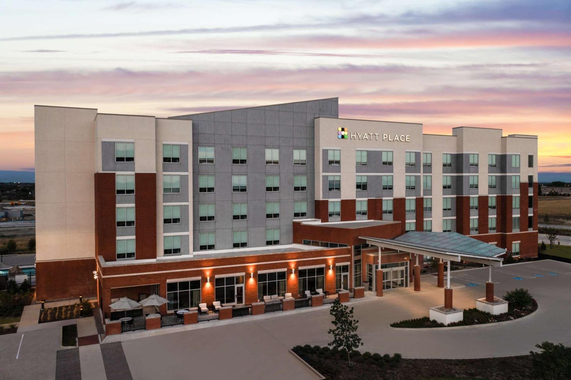 Hyatt Place Fort Worth-Alliance Town Center Bagian luar foto
